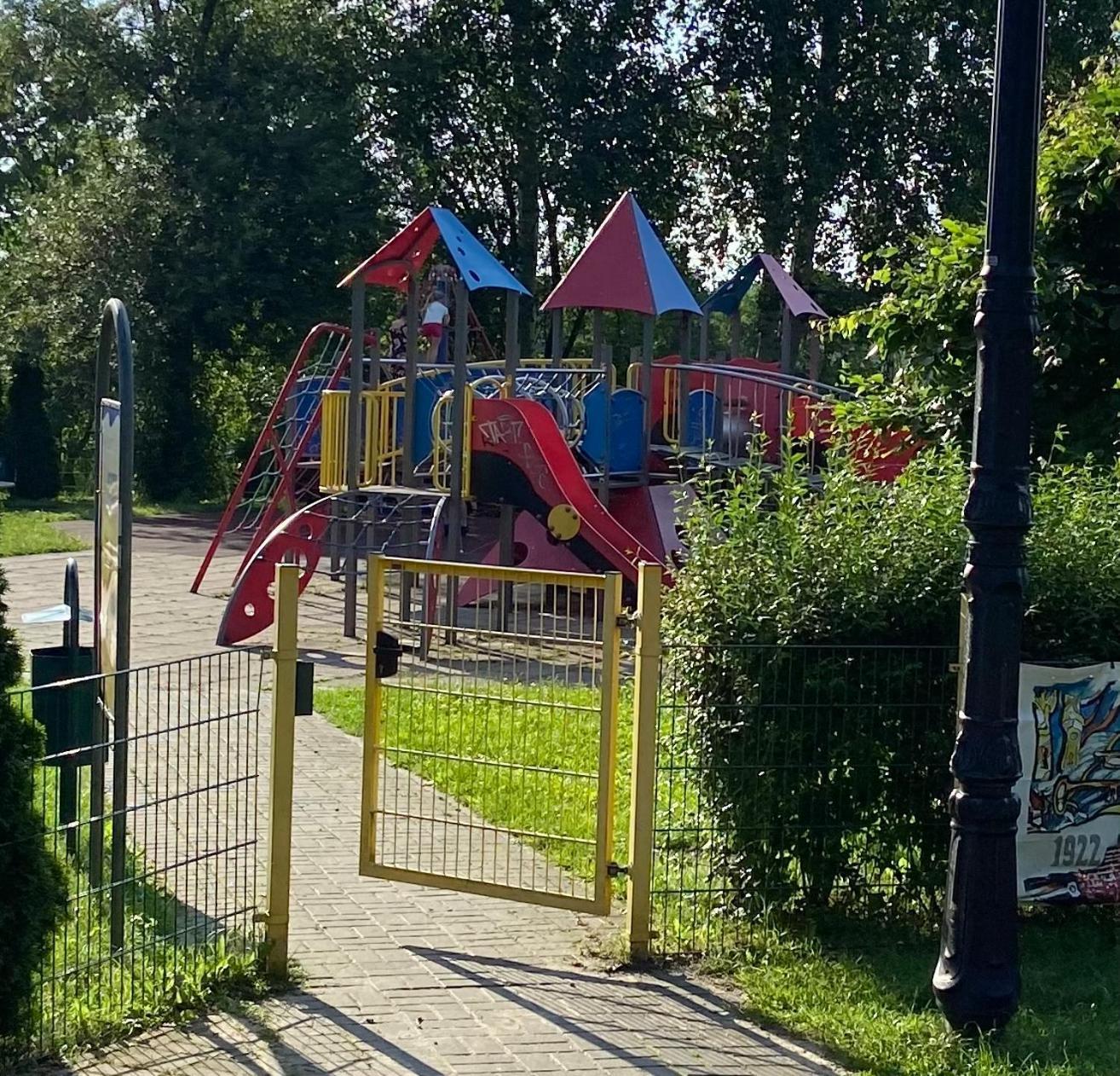 Komfortowe Mieszkanie 2 Pokoje Dla Max 4 Osob Bielsko-Biała Zewnętrze zdjęcie